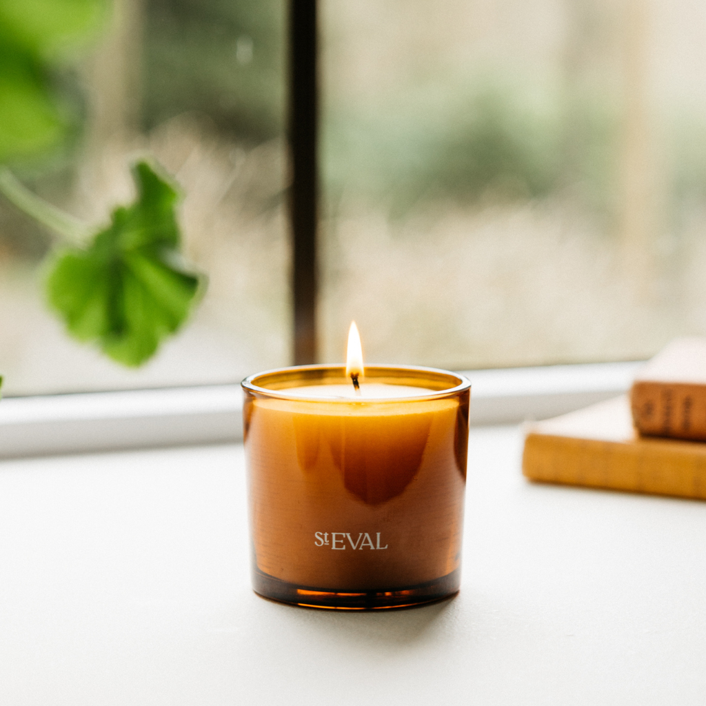 Bergamot & Nettle Amber Glass Candle