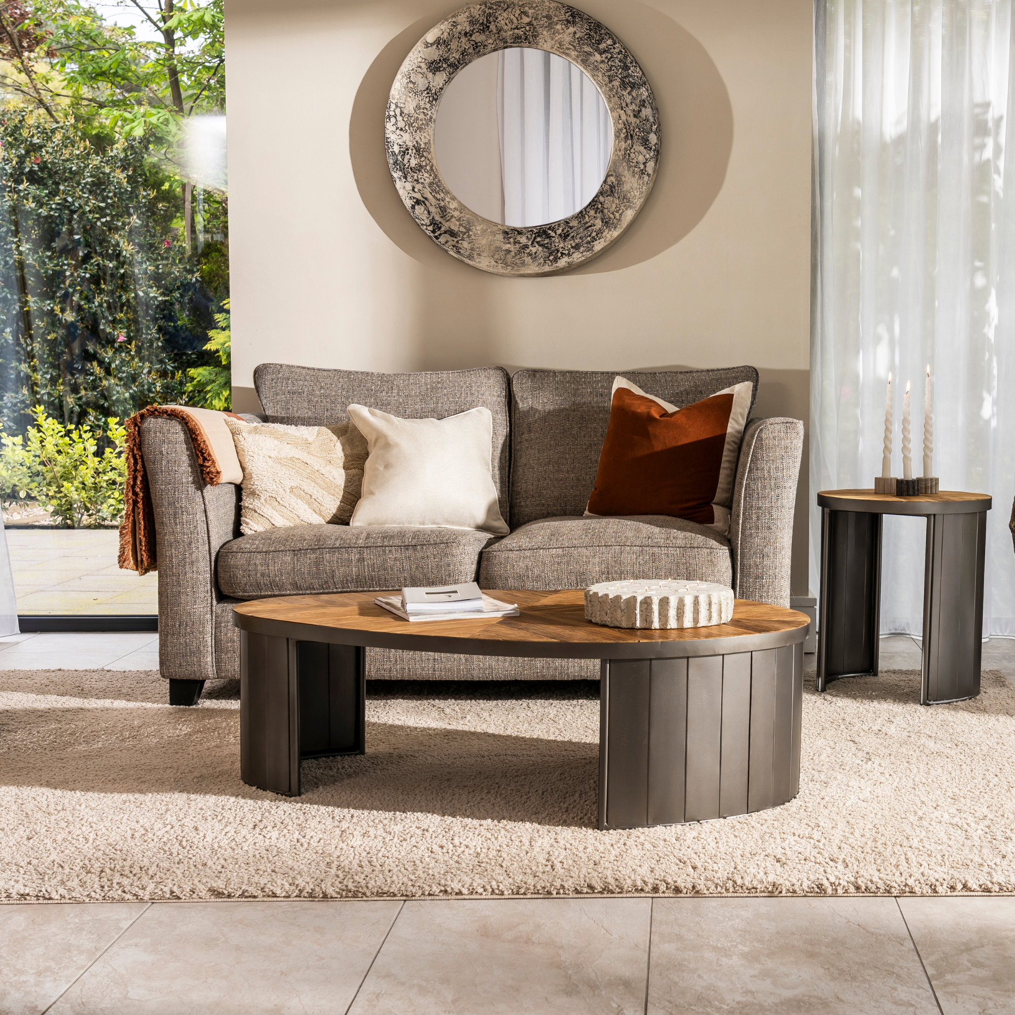 Oban Egg Coffee Table