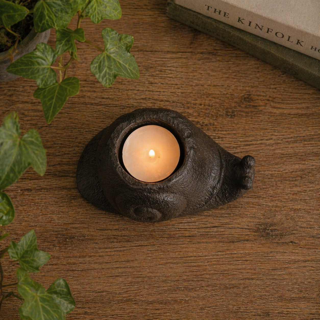 Snail Cast Iron Tealight Holder