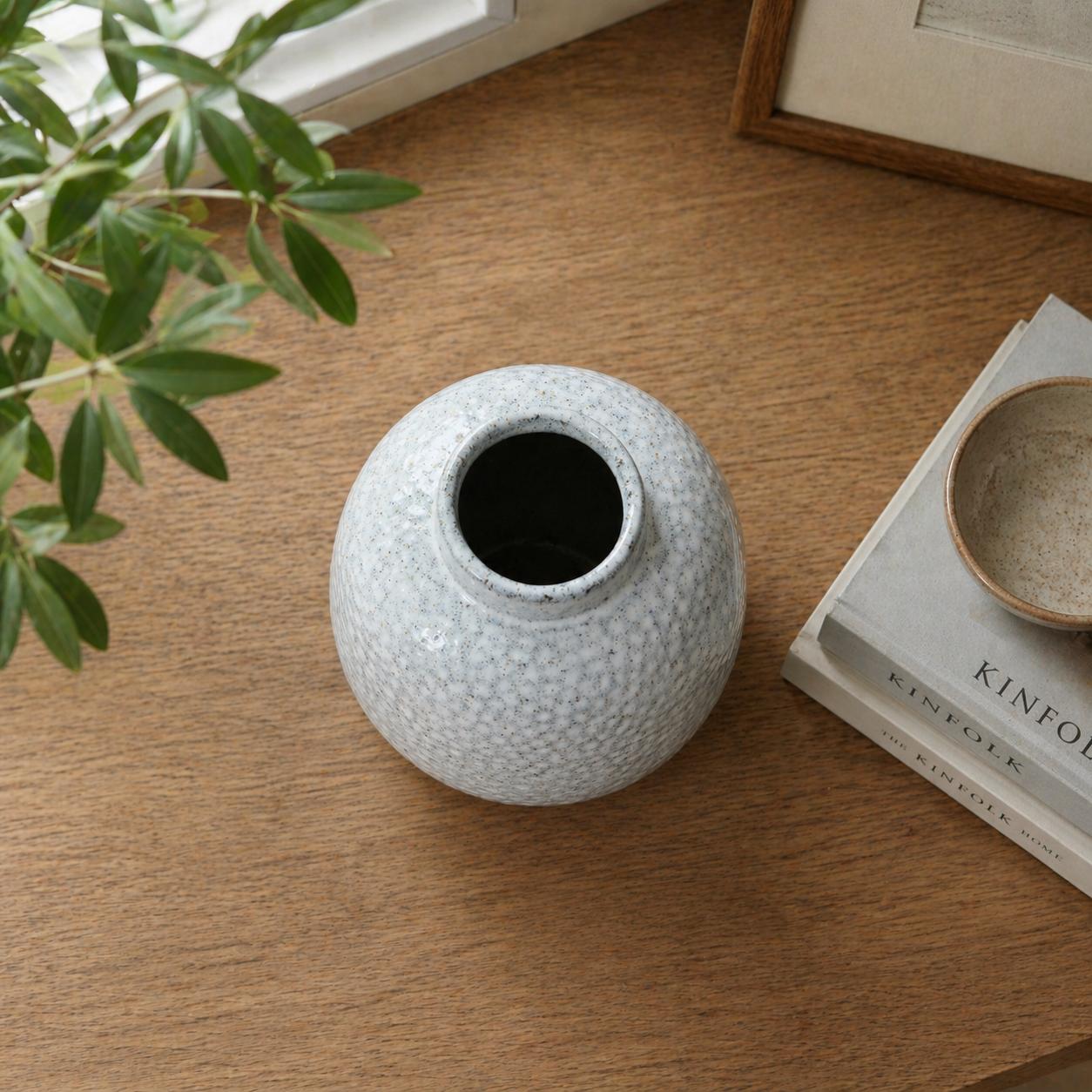 Cairn Dimple Small Vase