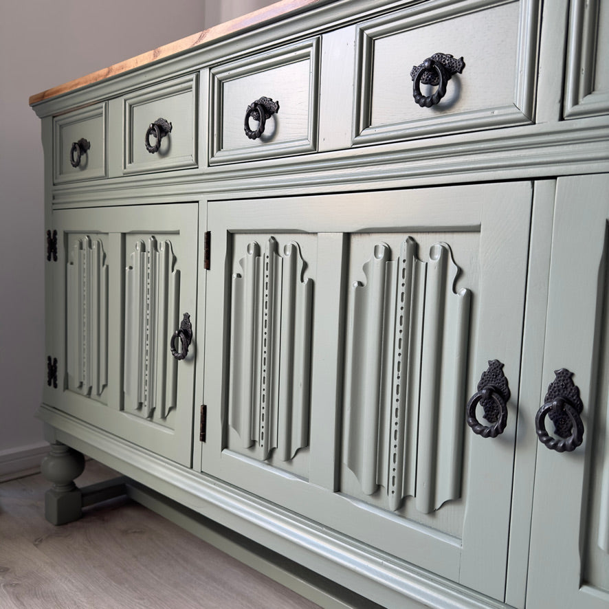Old Charm 3 Door Sideboard 'Card Room Green'