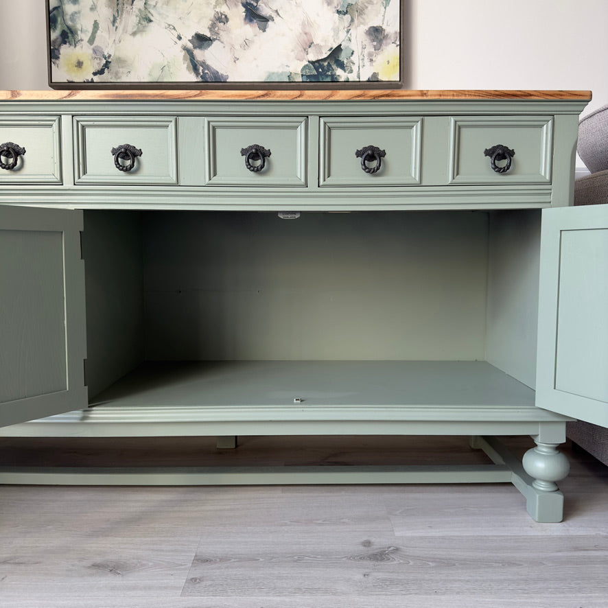Old Charm 3 Door Sideboard 'Card Room Green'