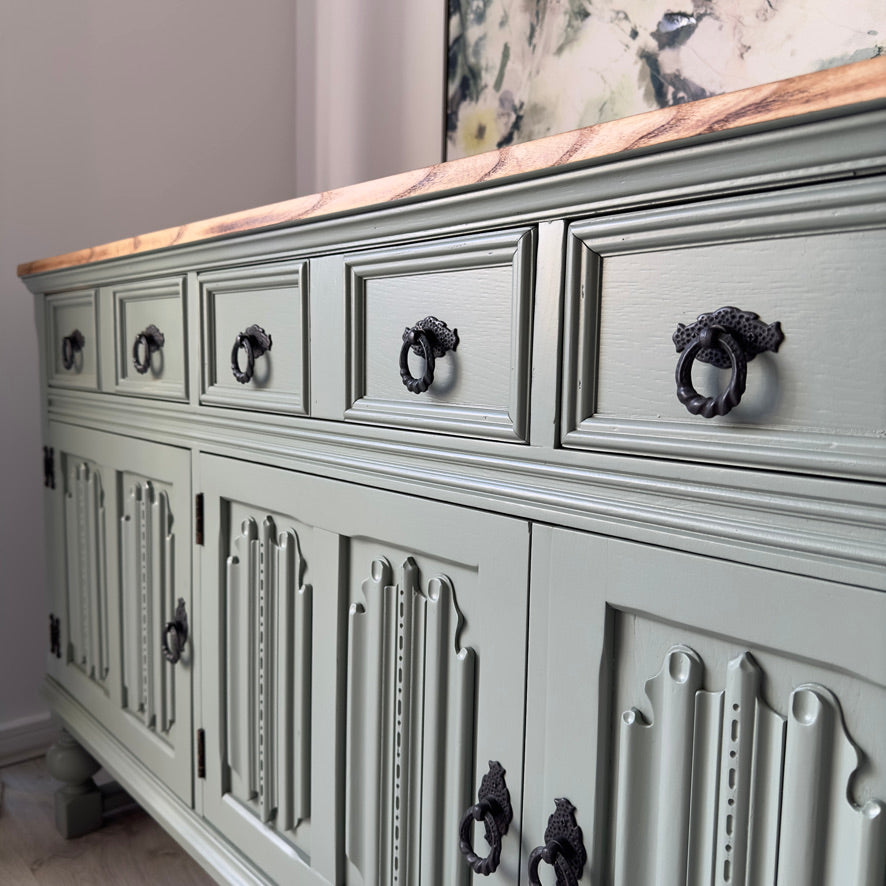 Old Charm 3 Door Sideboard 'Card Room Green'