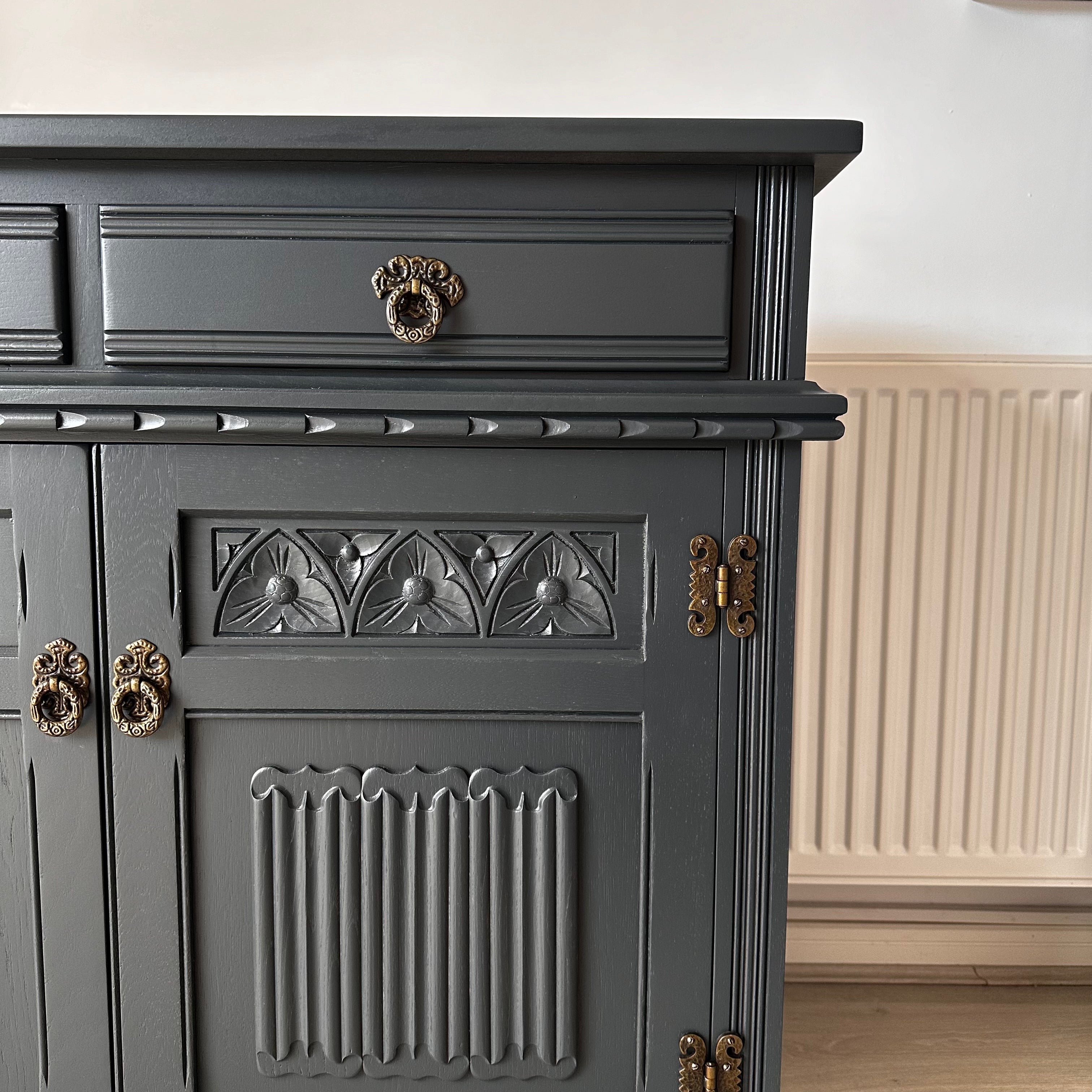 Old Charm 4 Door Sideboard 'Off Black'