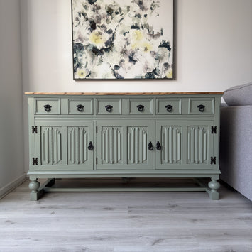 Old Charm 3 Door Sideboard 'Card Room Green'