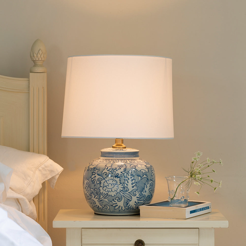 Lamp Alga With White Shade