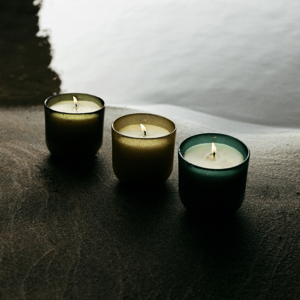 Ginger & Lemongrass Sea Garden Glass Candle - Smallhill Furniture Co.