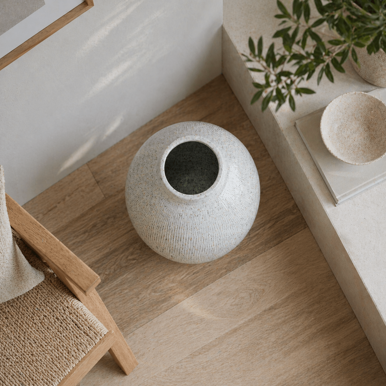 Kemi Large Olpe Vase - Smallhill Furniture Co.