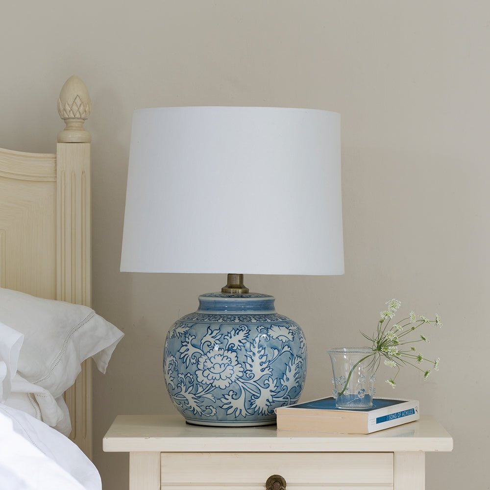 Lamp Alga With White Shade - Smallhill Furniture Co.