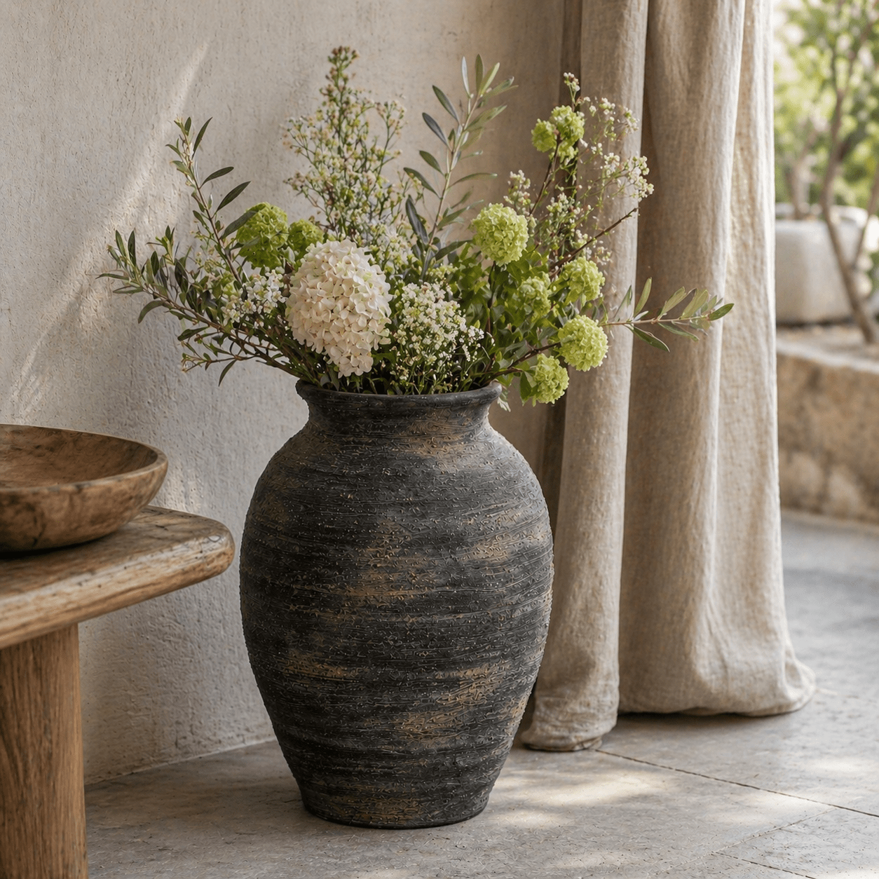 Marra Olpe Vase - Smallhill Furniture Co.