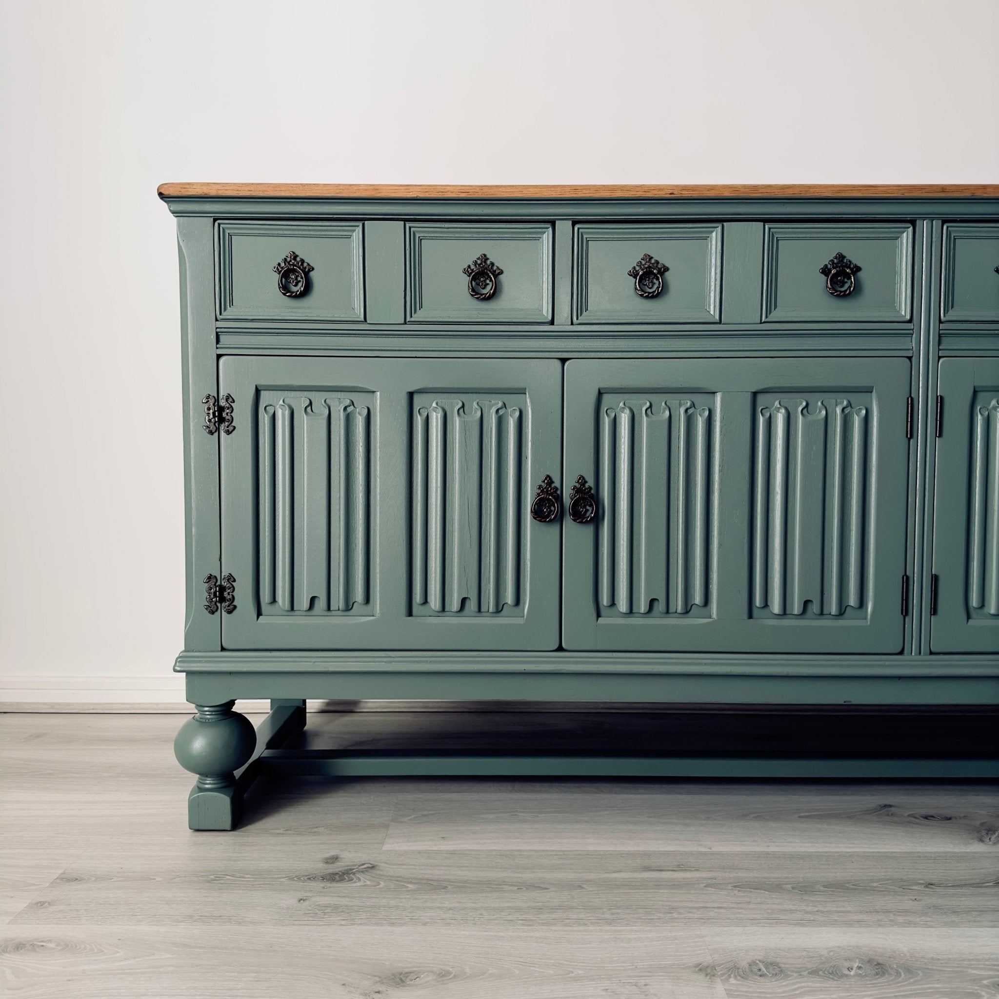Old Charm 4 Door Sideboard 'Card Room Green' - Smallhill Furniture Co.