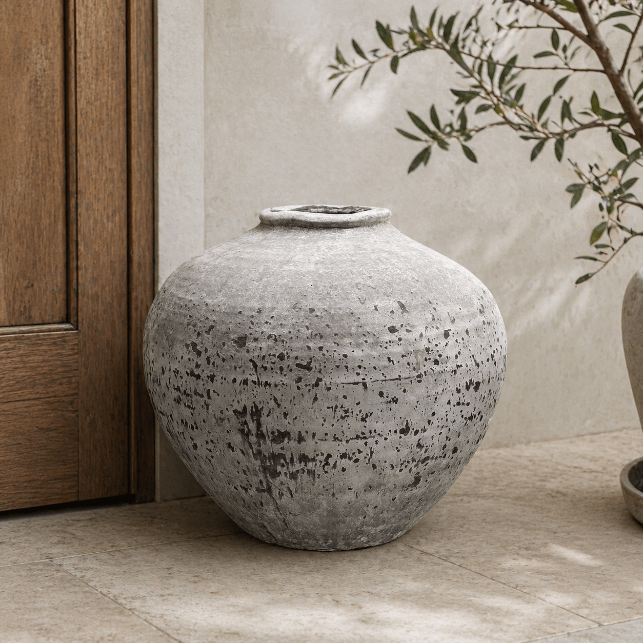 Regola Large Stone Ceramic Vase - Smallhill Furniture Co.