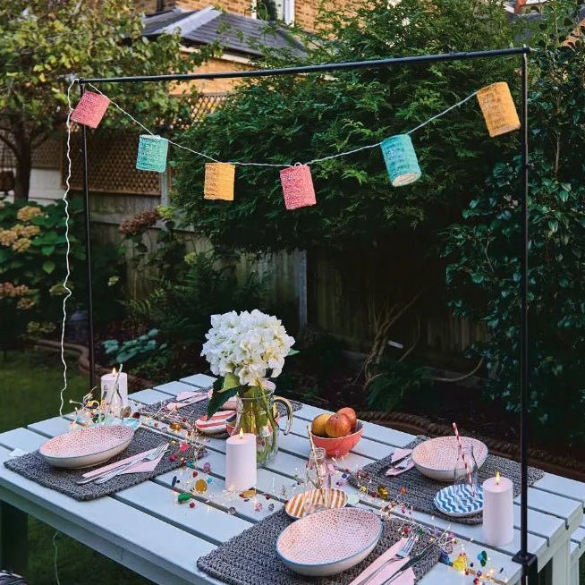 Solar / Battery Lantern Chain - Smallhill Furniture Co.